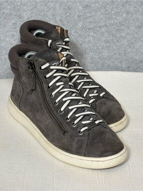 UGG Olive Trainer Lace-Up High-Top Suede Sneakers Shoes-Gray-Women Size 8.5